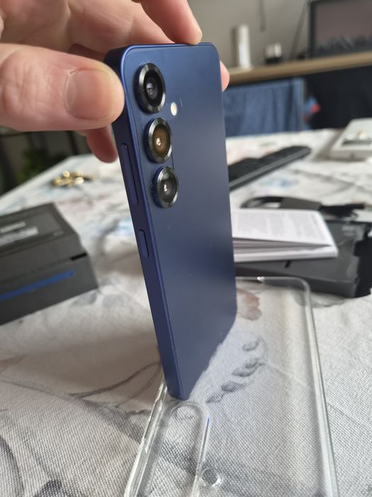 Samsung s25 128 gb Navy