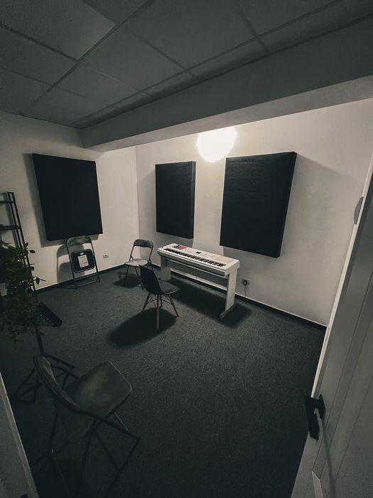 Lectii de pian, chitara, vioara Suceava