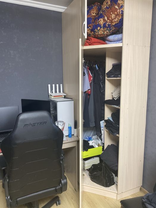 Шкаф для одежды б/у