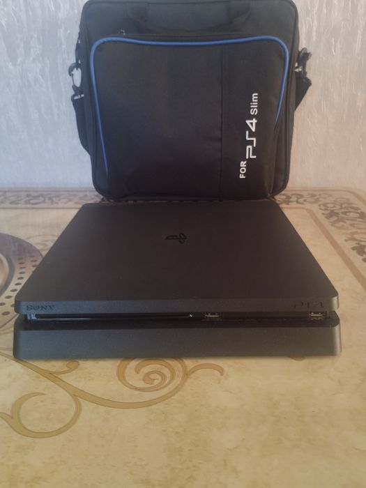 Ps 4 Slim 1TB 5игр