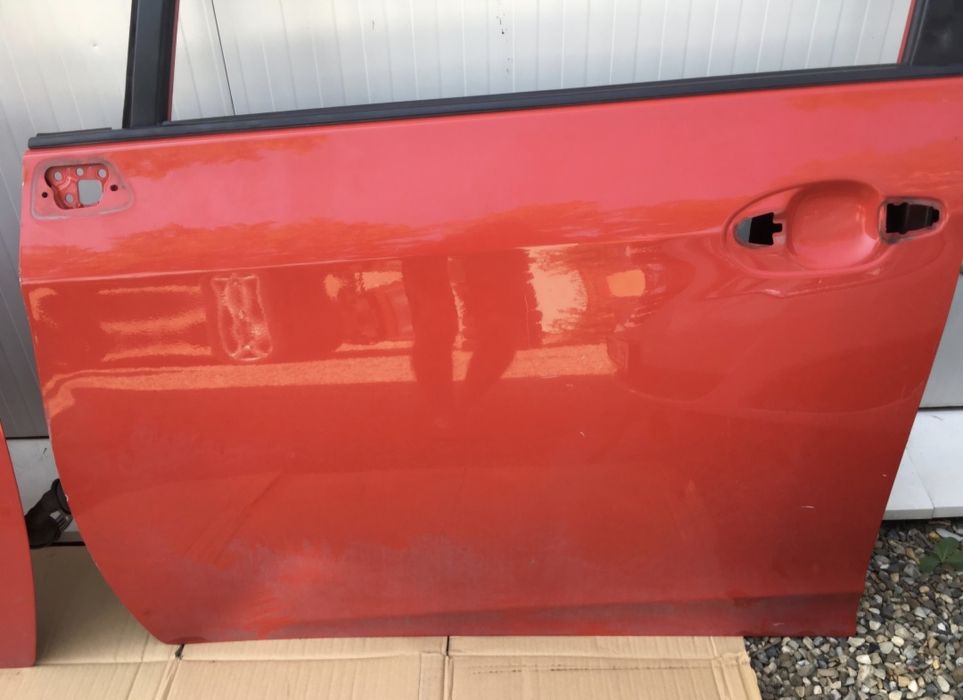 Usi St/Dr Fata Toyota Verso-S/Subaru Trezia 2010-2015