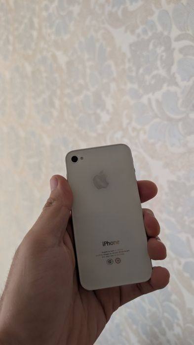 iPhone 4s 16gb белый
