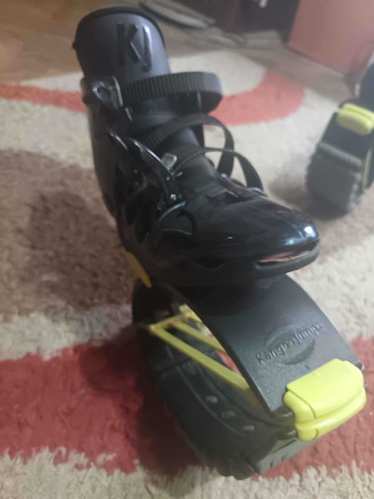 Kangoo Jumps KJ-XR3 - stare foarte bună, folosiți foarte puțin (USA)