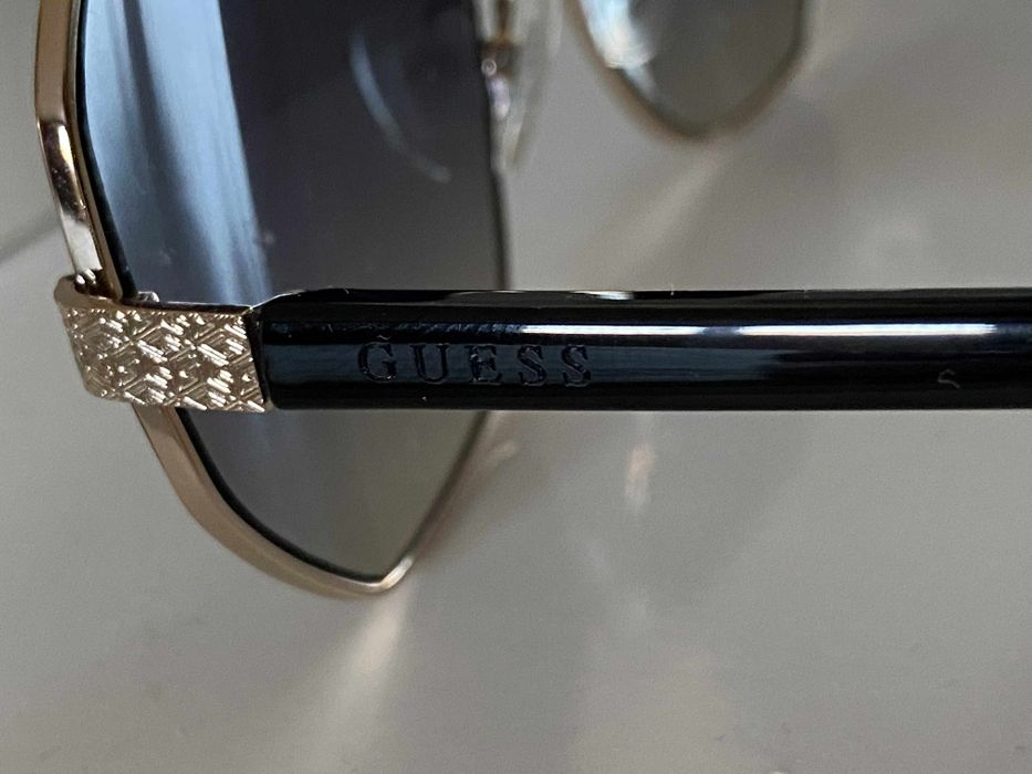 GUESS info na lichno