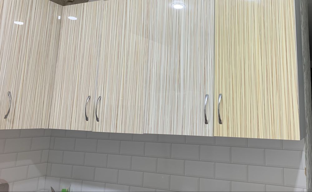 Отдам даром кухонные шкафы