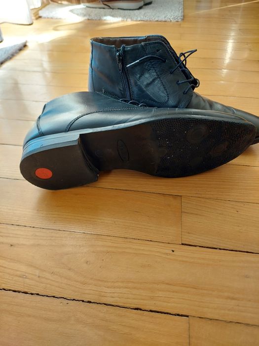 ghete mercedes negre