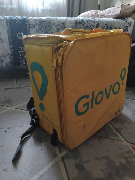 продам Glovo сумку б/у
