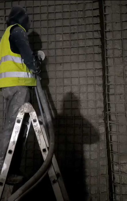 Torcretare mecanizata si inchiriere pompe stationare beton