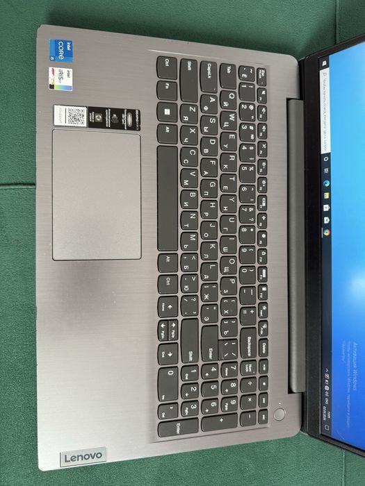Ноутбук Lenovo i5 12th gen