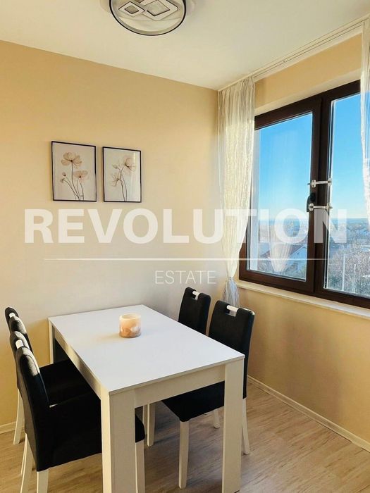 Двустаен апартамент  в гр.Варна, м-т Константин и Елена!