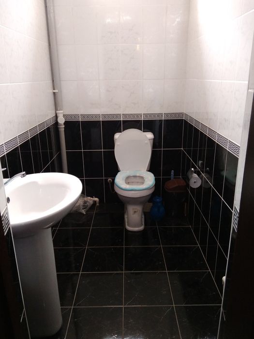 Namunali 6 sotixli katej sotiladi