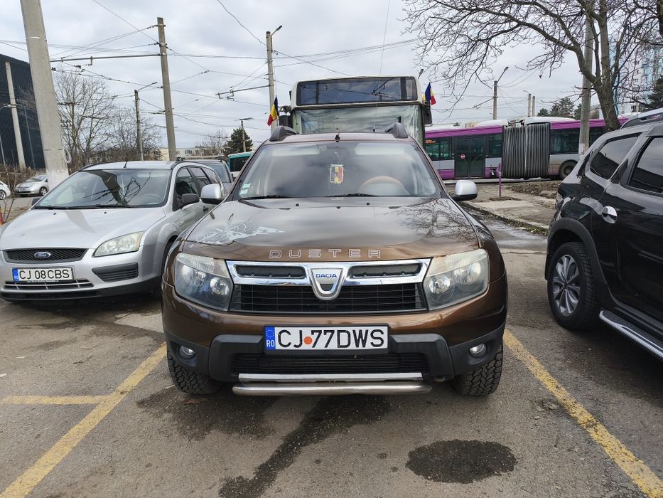 Vând s-au schimb Duster 4x4 cu Mercedes Ml