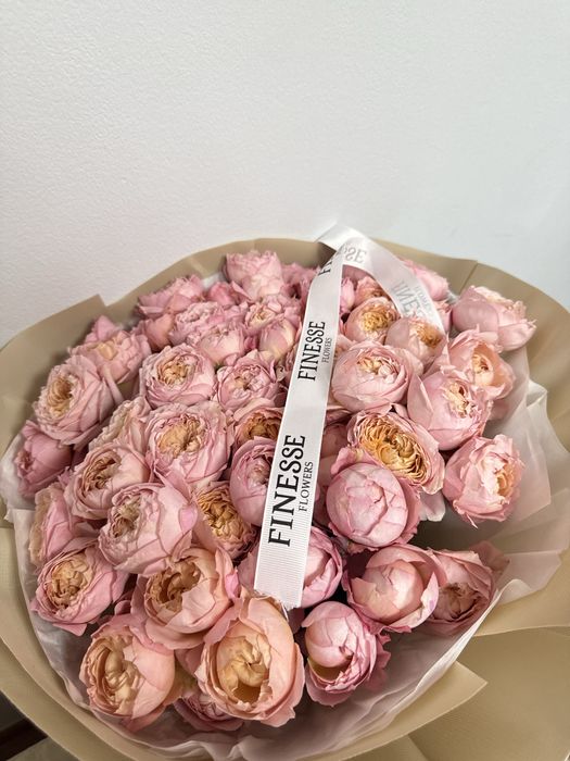 Цветы, пионовидные розы