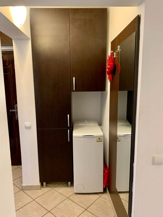 INCHIRIEZ APARTAMENT 2 camere Ploiesti ( zona Baraolt - Mega image )