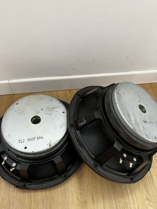 Vand 2 difuzoare Electro- Voice