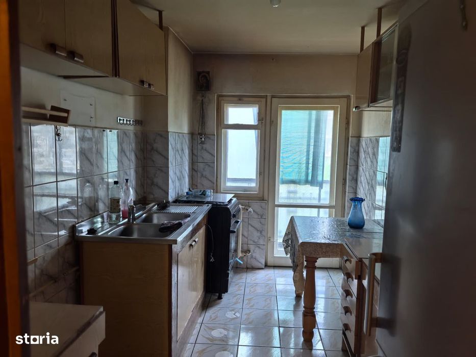 Ap.3 camere –Zona Unirii Zepter / Traian ,Pretabil Locuință sau Birou — fotografia 3