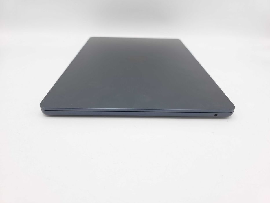 Laptop 13" Apple MacBook Air 13" M3 2024 Blue 8GB Ram 256GB SSD 8CPU 8GPU Bateria 97% Extragarantie 11.03.2028 Stare Excelenta