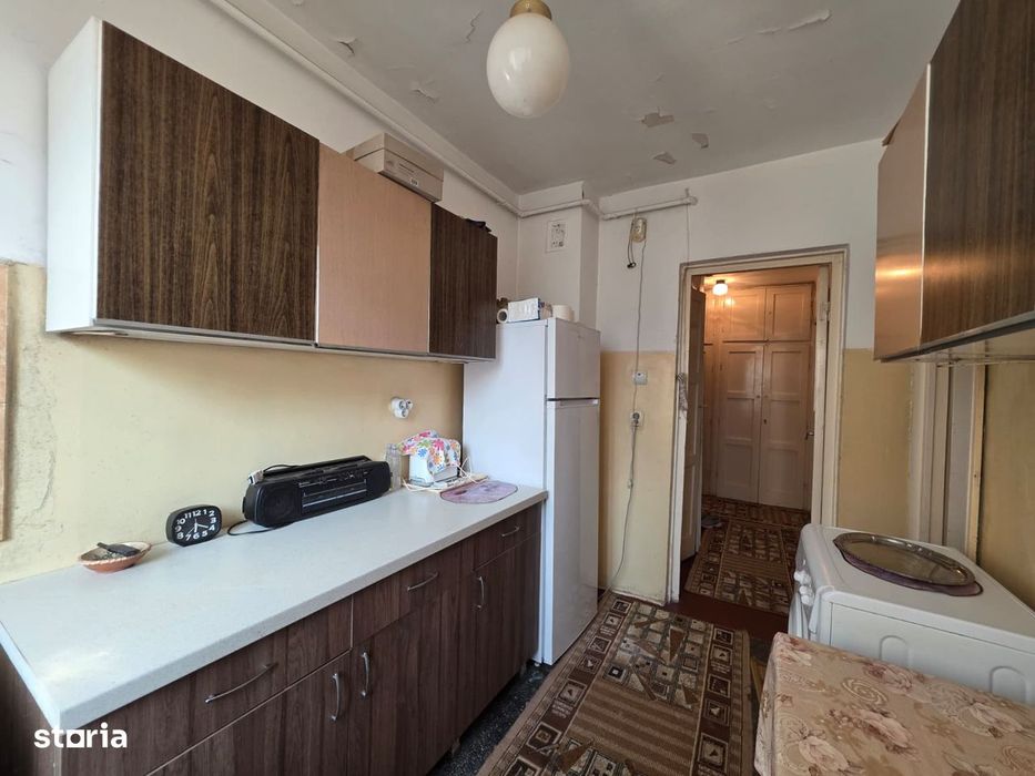 Apartament 2 camere ,etajul 1 ,Astra ,liber la vanzare!