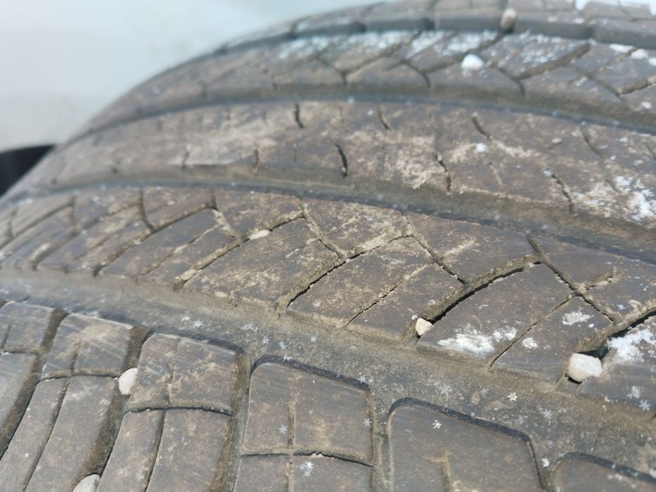 Продам шины MICHELIN