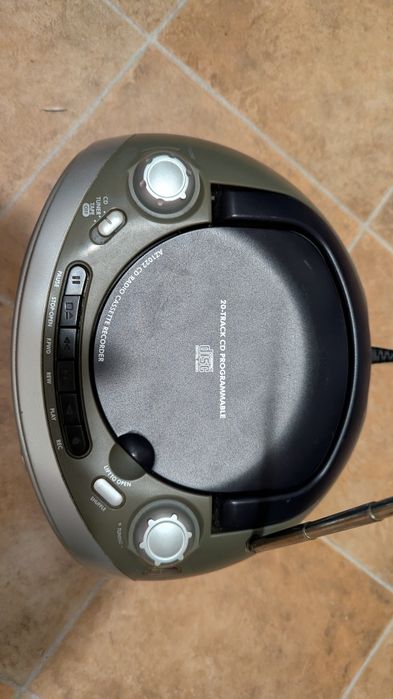 Radiocasetofon cu cd Philips AZ1022/12
