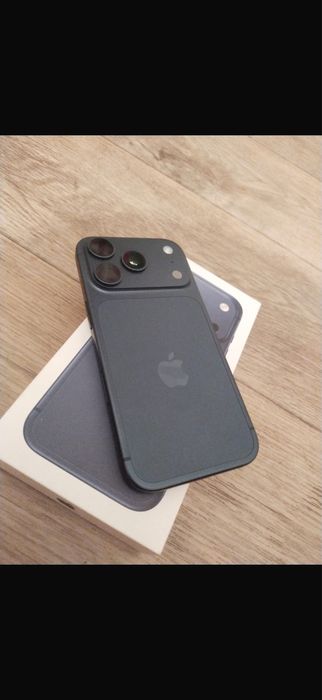 айфон 17 про 256 гб