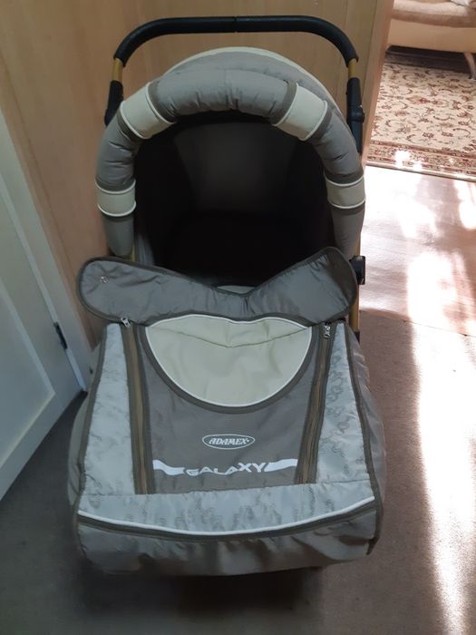 Детская коляска