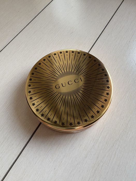 Gucci хайлайтър, 02 Frosted Lilac