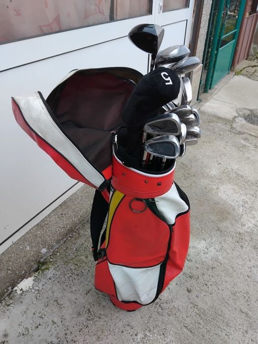 Стикове за голф със чанта