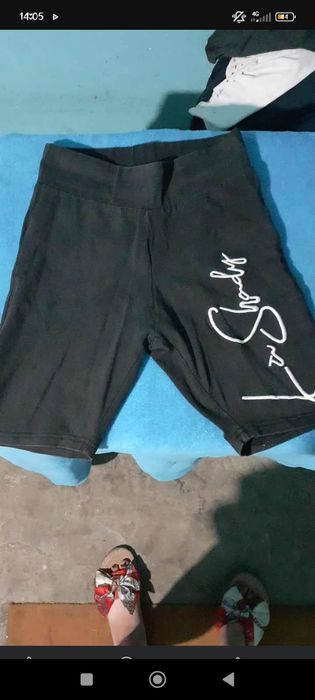 Vand lot blugi scurți