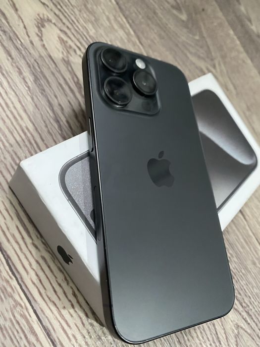 IPhone 15 pro 512гб