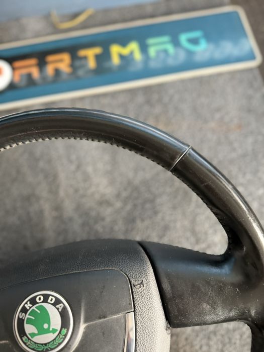 Волан за Skoda Superb Octavia Fabia Rumster Yeti с бег ном 124