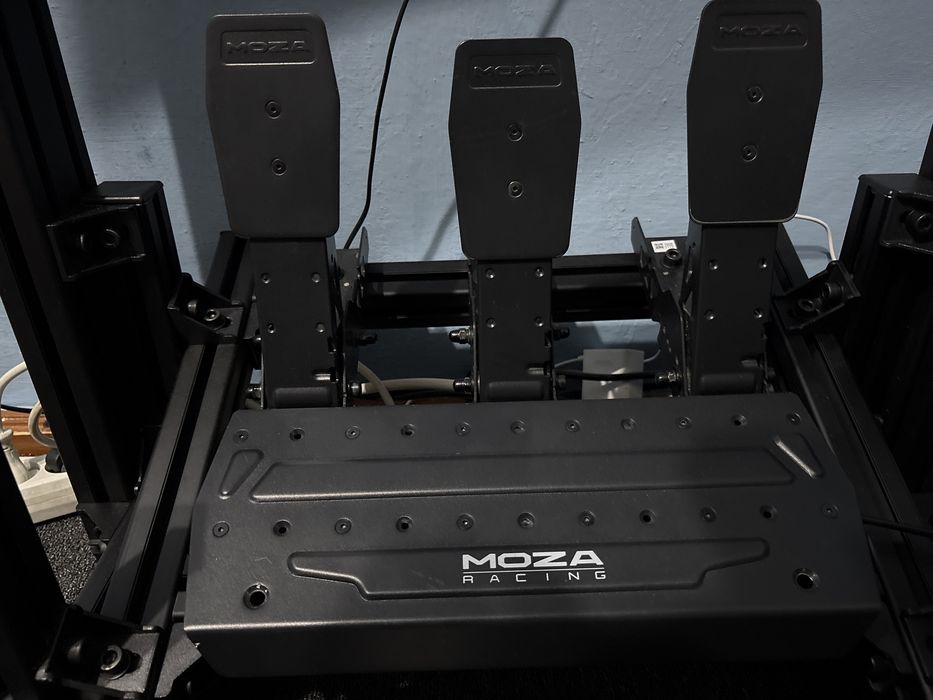 Moza R5 полный комплект