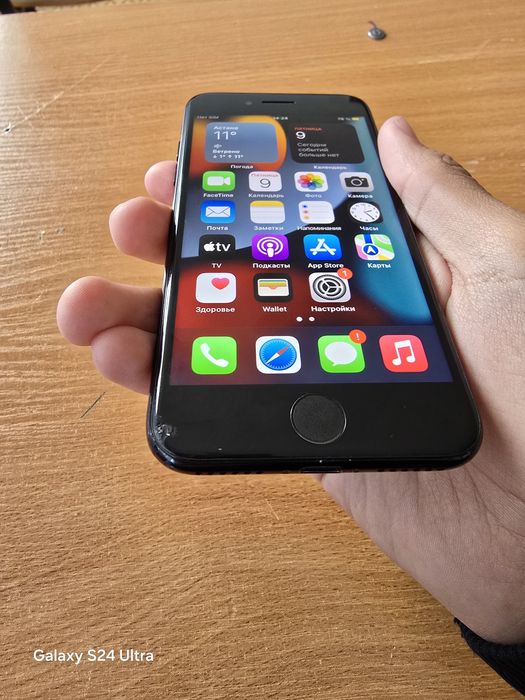 Продам / Обмен IPhone 7 128GB