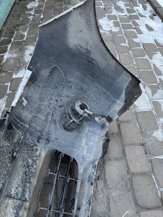 Бампер nissan note e11 2007