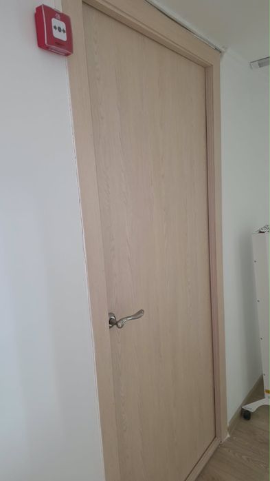 Продам двери б/у 10 штук