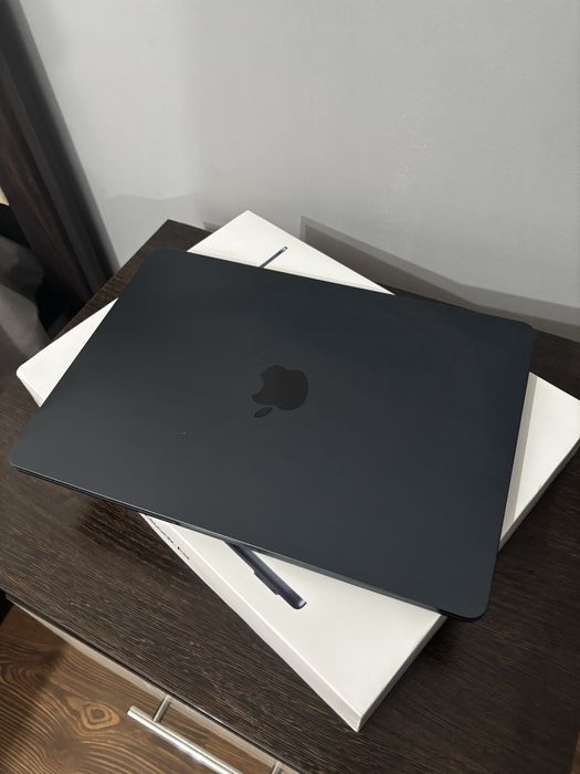 Macbook air m2 2022