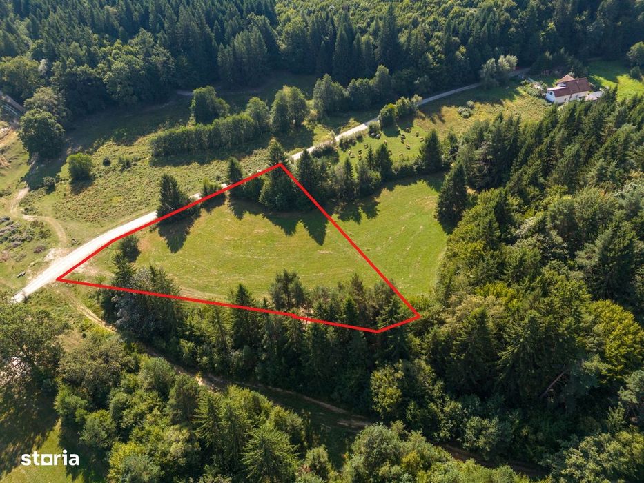 Lacuri Vulcan Brasov - Premium in turism-teren 6800mp