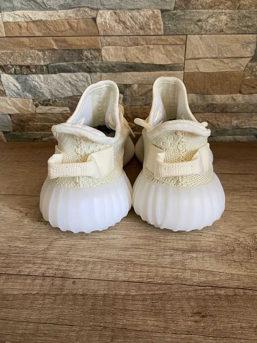Yeezy 350 Albi 38