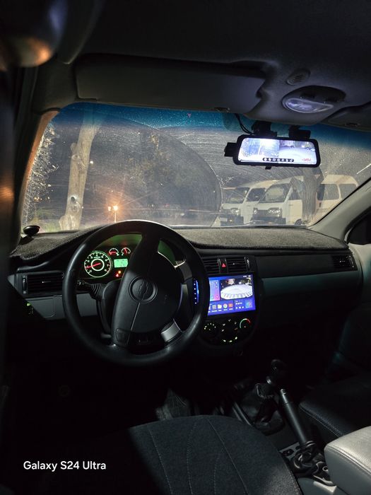 Lasetti moshinasi sotilvotti !