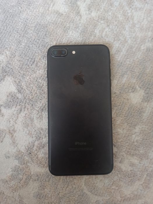 iPhone 7+ на блоке