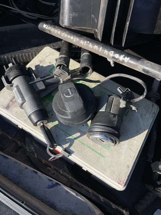 Запчасти ауди б4 80