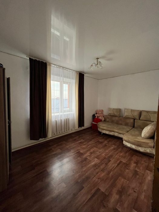 Продам дом п.Талапкер  4 комната