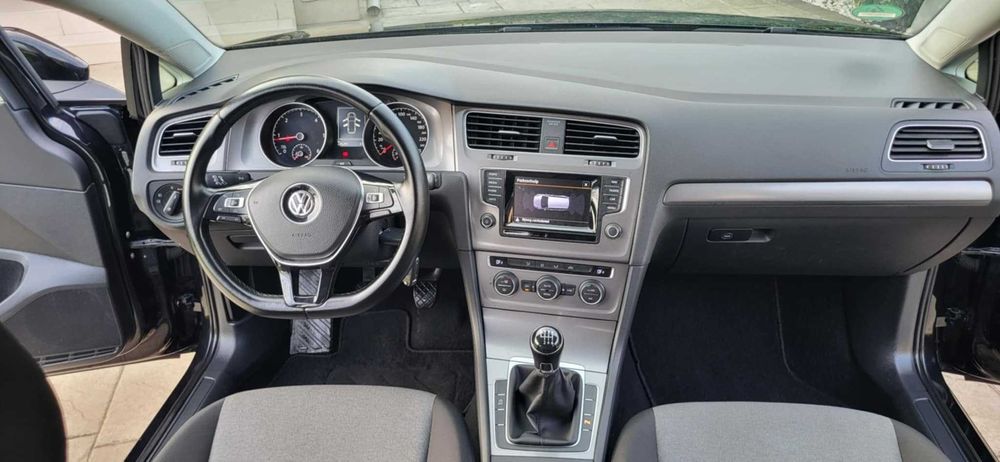Volkswagen Golf 7 Model Bluemotion