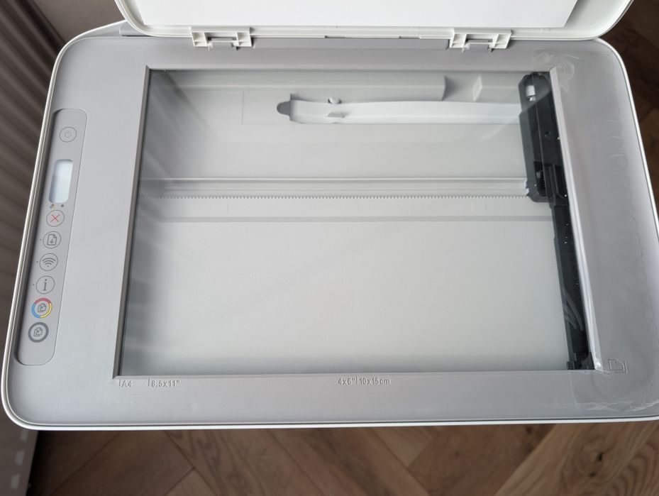 Imprimantă HP DeskJet 2720e All-in-One – Ca nouă (folosită doar la test)