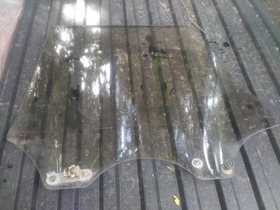 Стекло на Субару Легаси В3