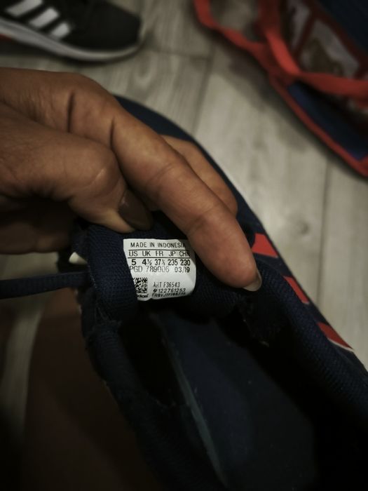 Маратонки Адидас