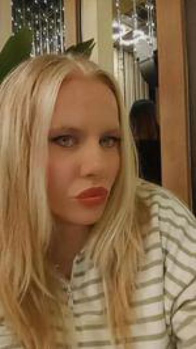 Мужской маникюр, пиллинг, скрабирование