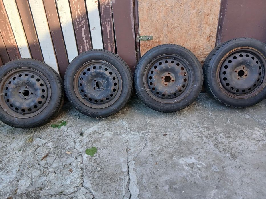 Anvelope cu jante 255/55/16