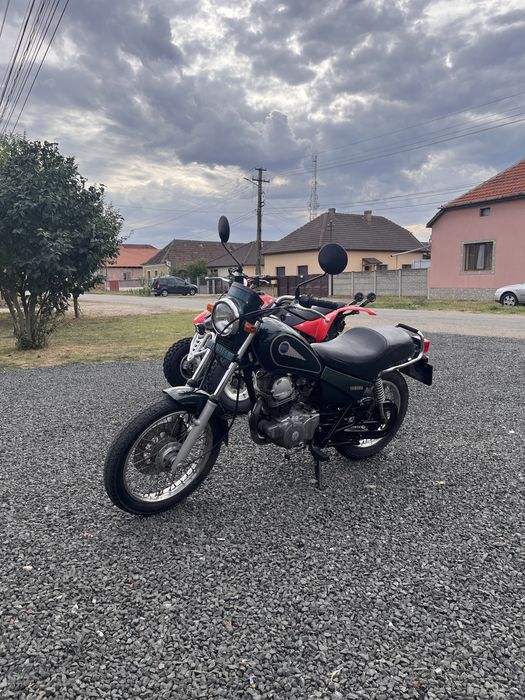 Yamaha sr125
