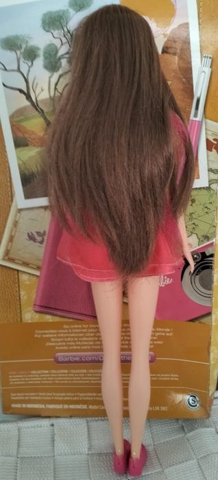 Păpușa Barbie signature